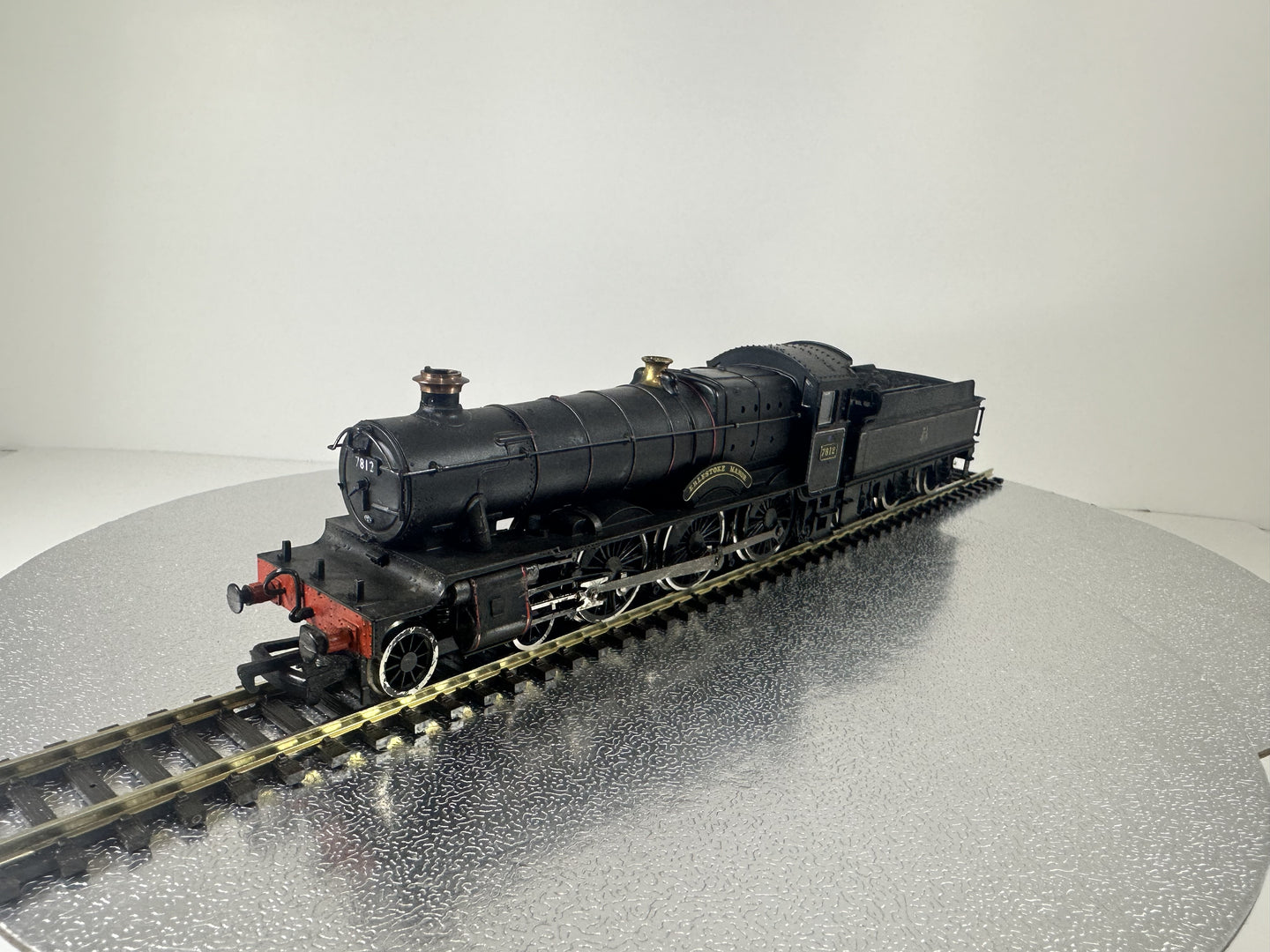 SHL2037 - Mainline - 0-6-0 Manor, DCC Fitted (Steam) (OO)