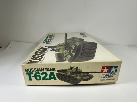 Tamiya MM208 Russian T-62A Tank, 1:35 Scale