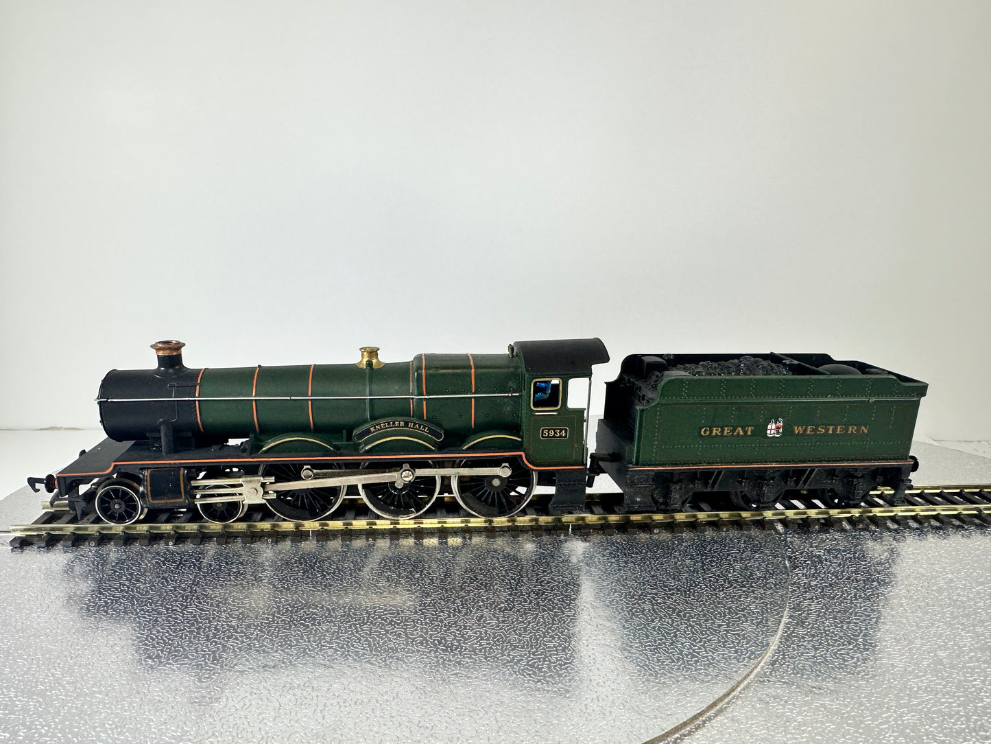SHL2046 - Hornby - Kneller Hall (Steam) (OO)
