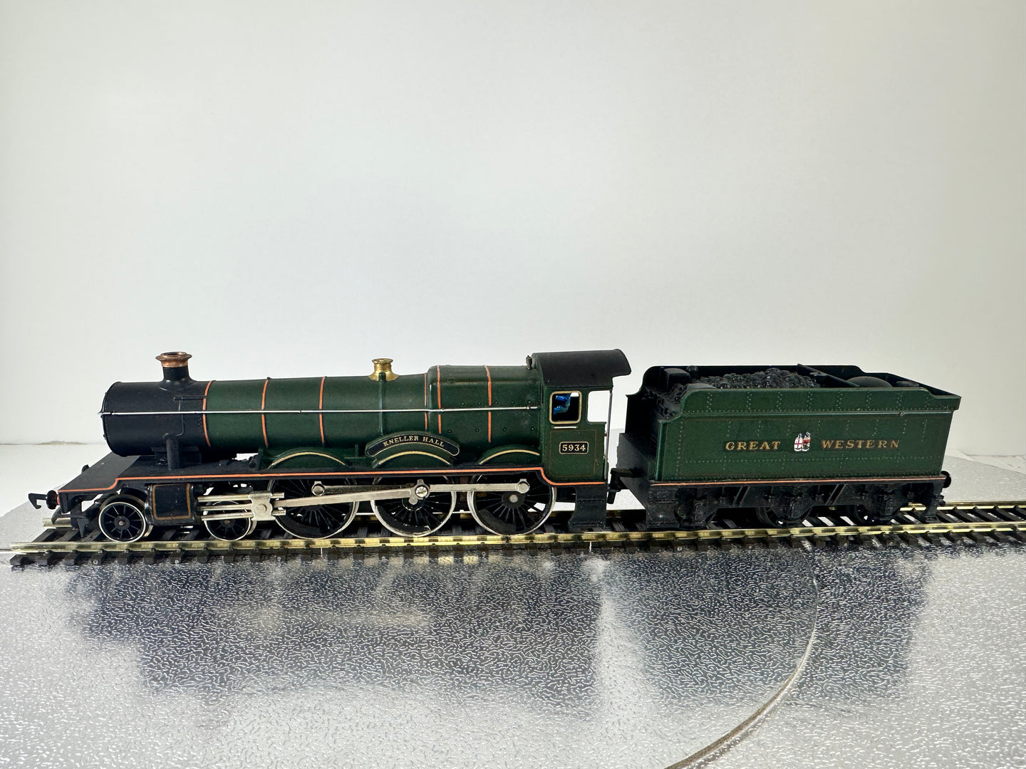 SHL2046 - Hornby - Kneller Hall (Steam) (OO)