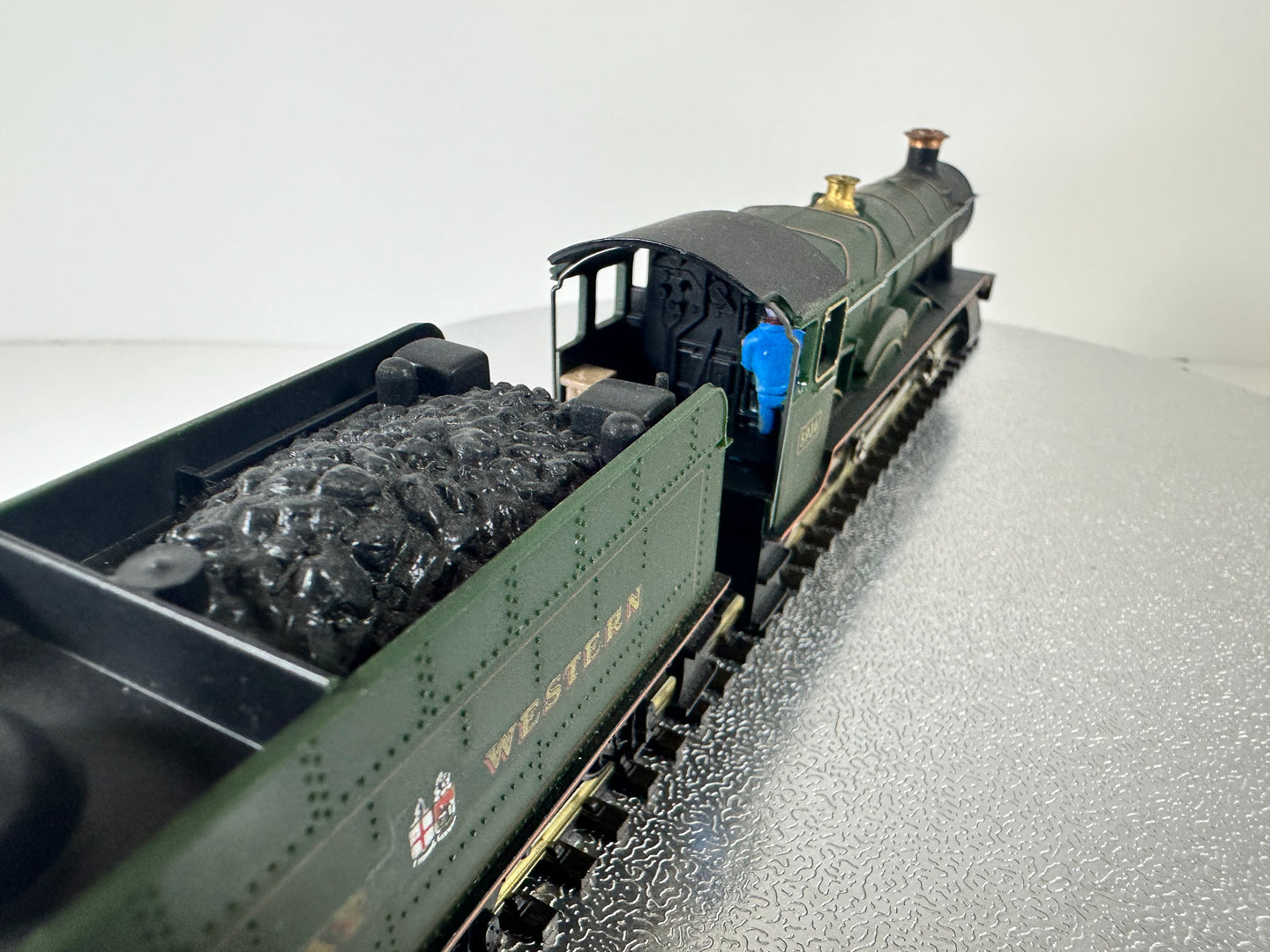SHL2046 - Hornby - Kneller Hall (Steam) (OO)