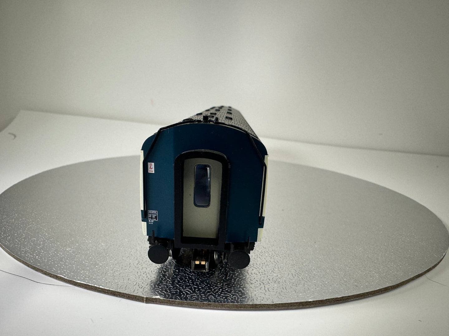 SHL2053 - 32-289 - Class 101 DMU BR Refurbished White & Blue (OO/HO)