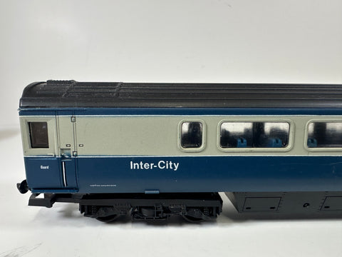 Hornby R332 Class 43 & Mk3 Coaches '43010' & '43011' (OO)