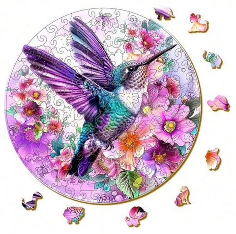 Hummingbird, 28.5 x 28.5cm (L)