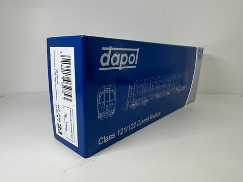 Dapol 4D-015-008 Class 122 '55018' Green Speed Whiskers (OO)