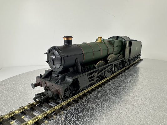 Bachmann 31-782 Hall Class 'Thirlestaine Hall' (Weathered) (OO)