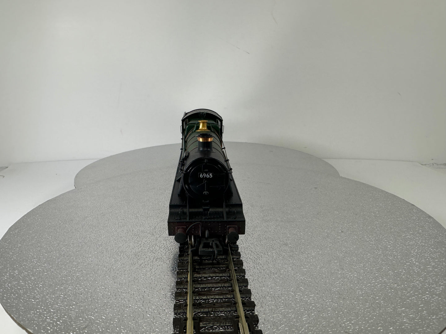 Bachmann 31-782 Hall Class 'Thirlestaine Hall' (Weathered) (OO)