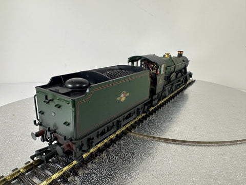 Bachmann 31-782 Hall Class 'Thirlestaine Hall' (Weathered) (OO)
