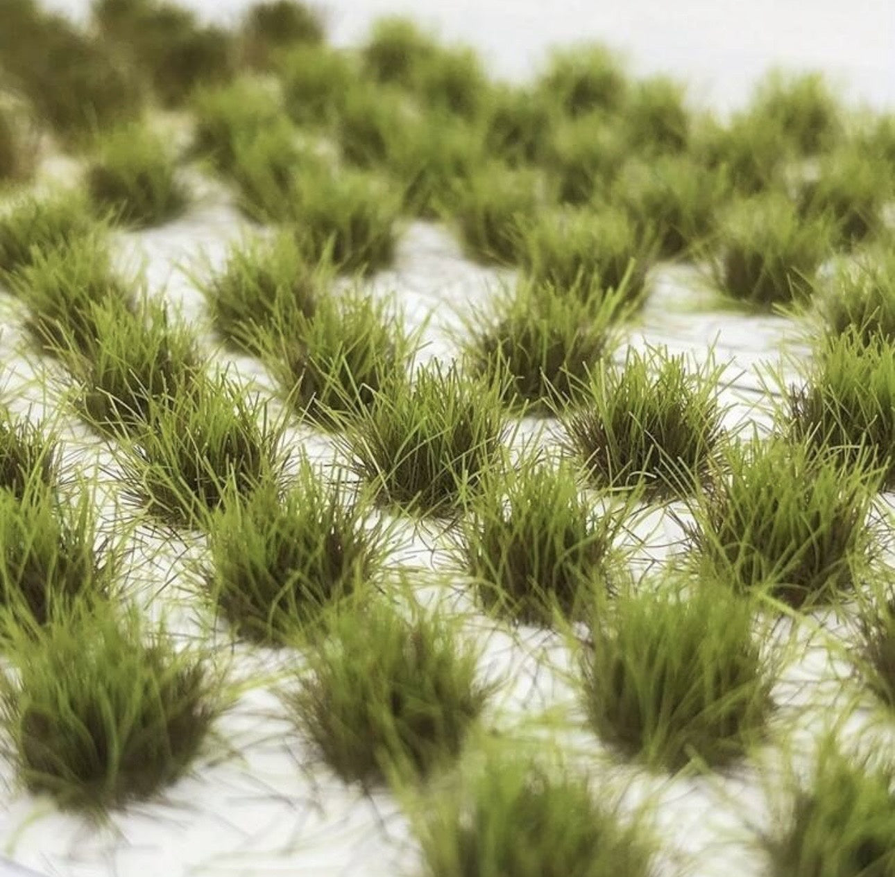 Spring Grass Tufts, 32pcs