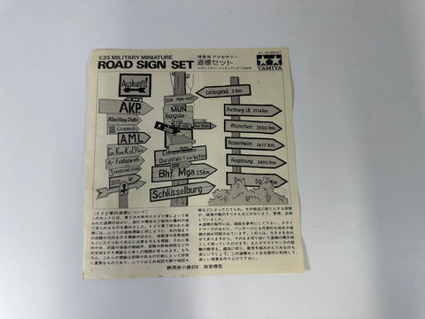 Tamiya MM167 Military Miniatures Road Sign Set, 1:35 Scale