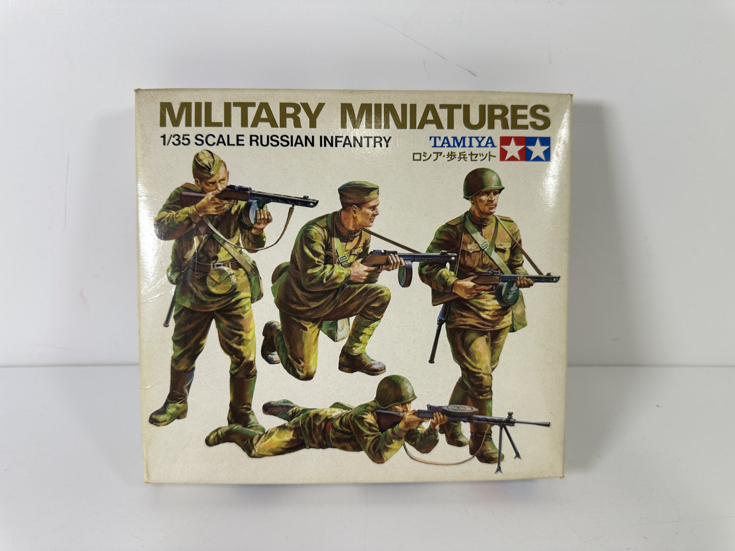 Tamiya MM122 Military Miniatures Russian Infantry, 1:35 Scale