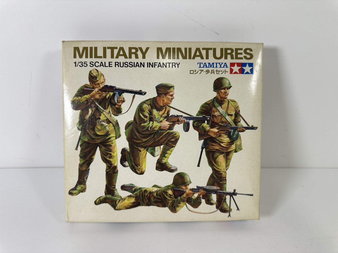 Tamiya MM122 Military Miniatures Russian Infantry, 1:35 Scale