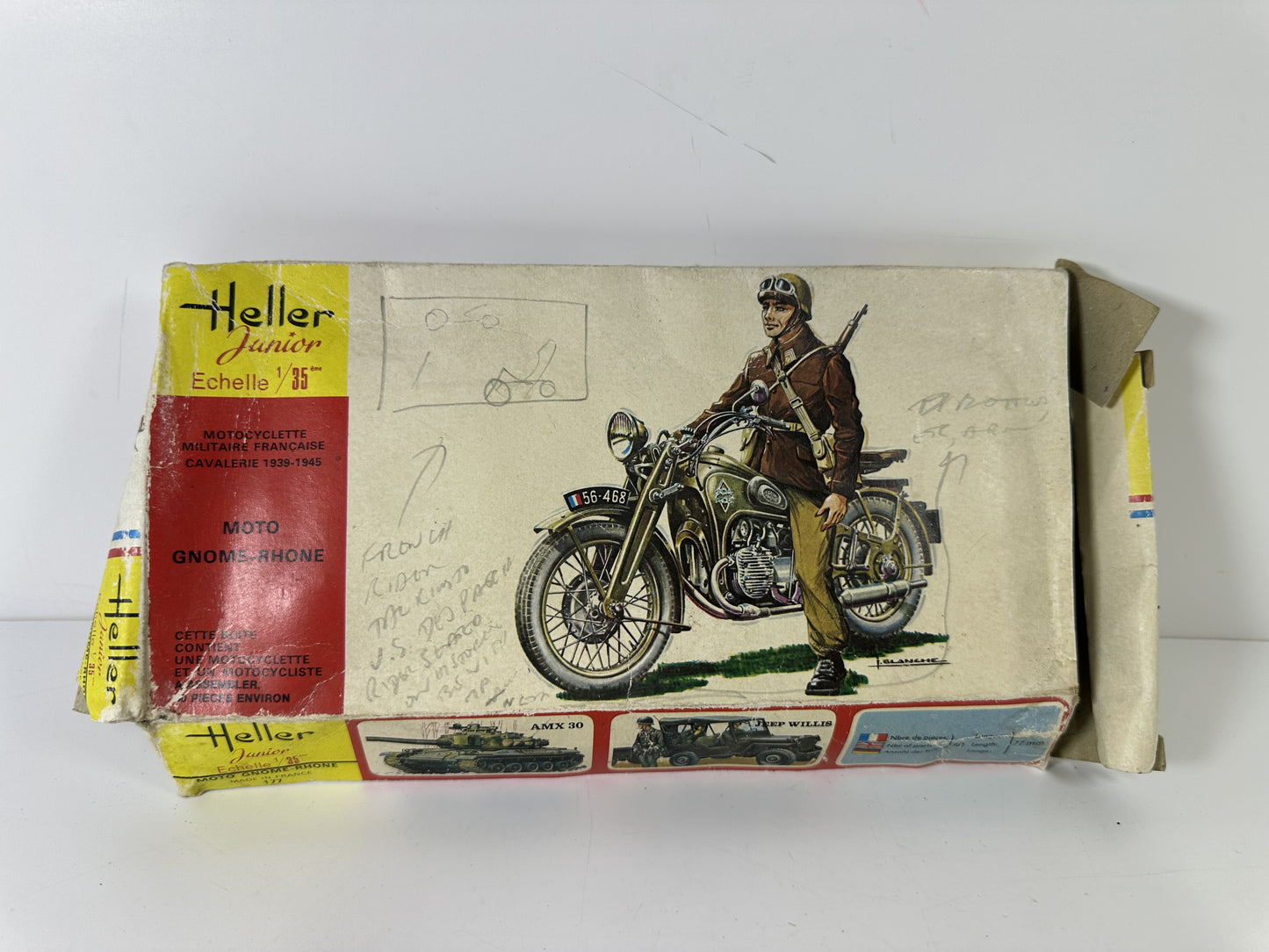 Heller 177 French Motorcycle, 1:35 Scale