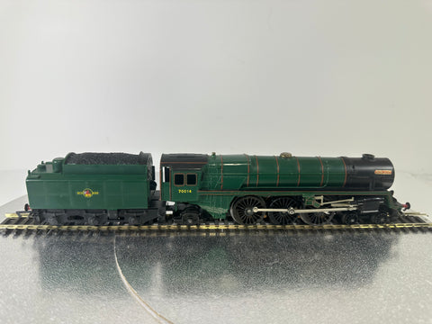 Hornby 'Iron Duke' Locomotive & Tender '70014' Steam Loco (OO)