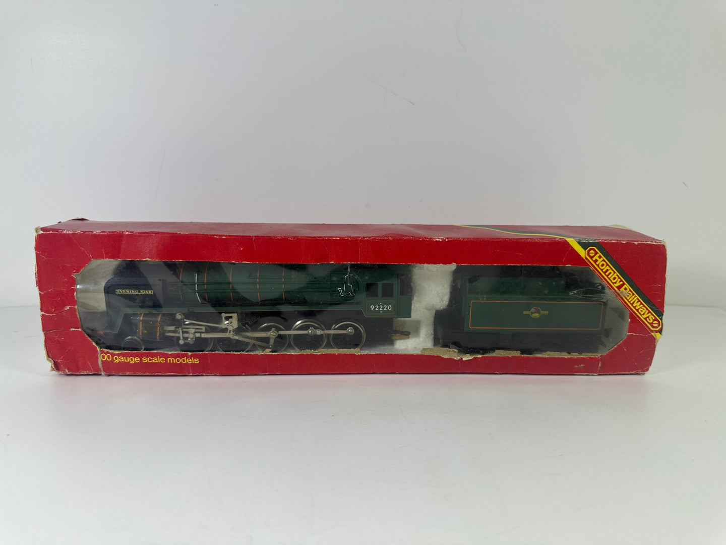 Hornby 'Evening Star' Locomotive & Tender '92220' Steam Loco (OO)
