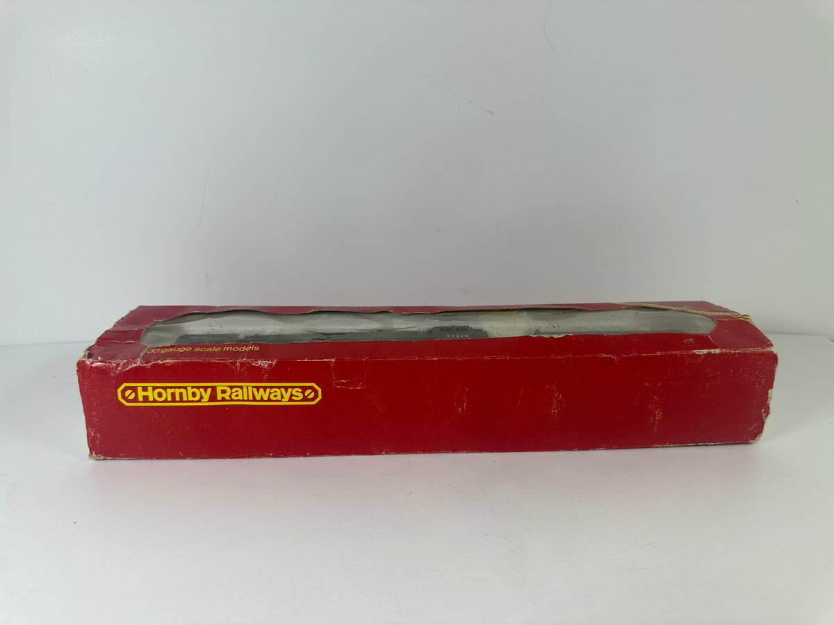 Hornby 'Evening Star' Locomotive & Tender '92220' Steam Loco (OO)