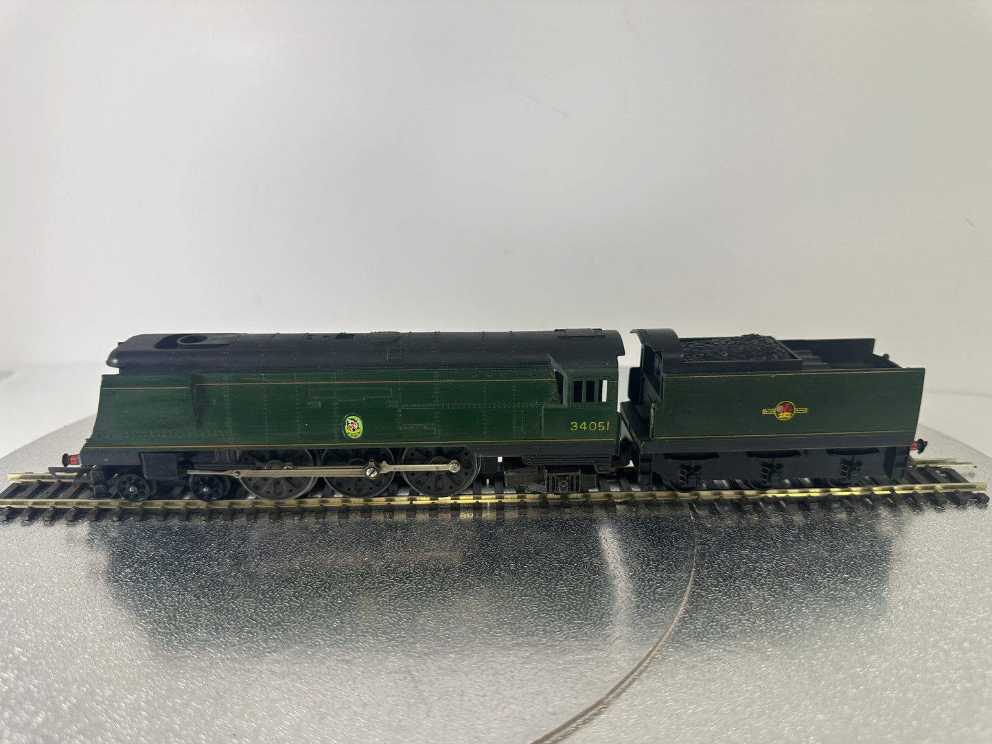 Hornby R356 British Railways '34051' Steam Loco (OO)