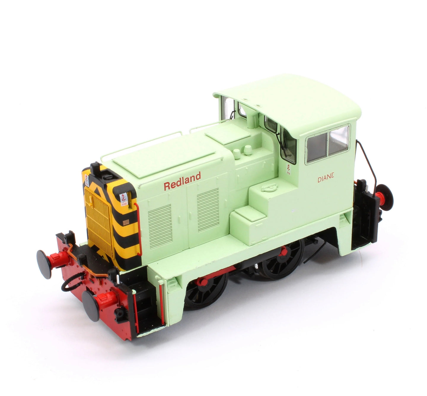 Heljan GM4240401 Class 02 Diesel Shunter 'Diane' ex-D2846 in Redland Roadstone Khaki (OO)