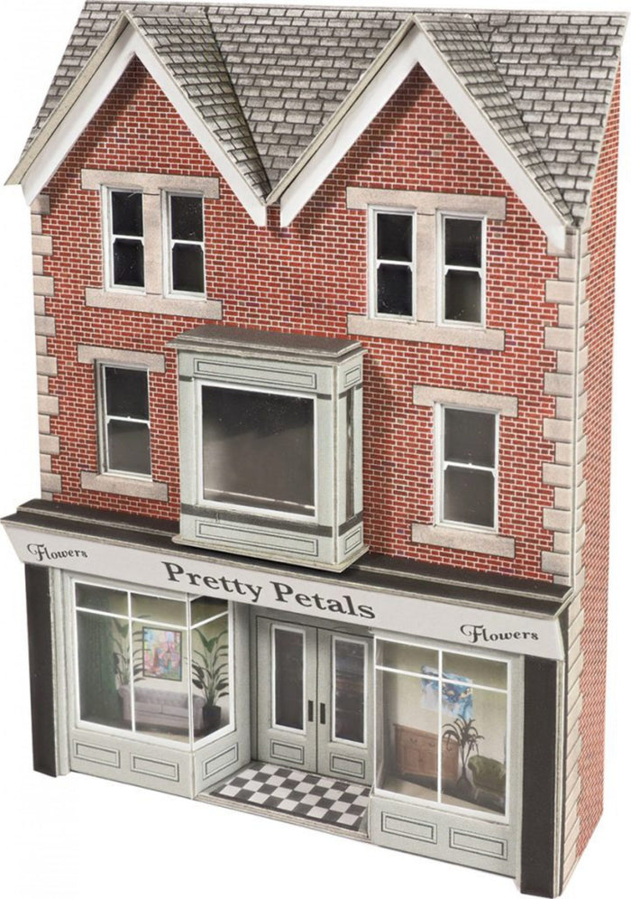 PO374 Low Relief Shop Front No. 7 High St.
