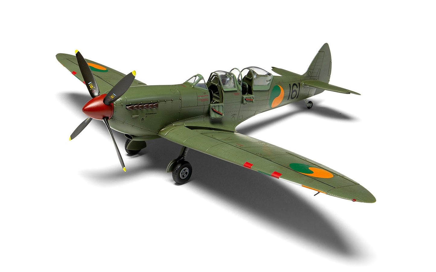 A05143 - Supermarine Spitfire TR.9, 1:48