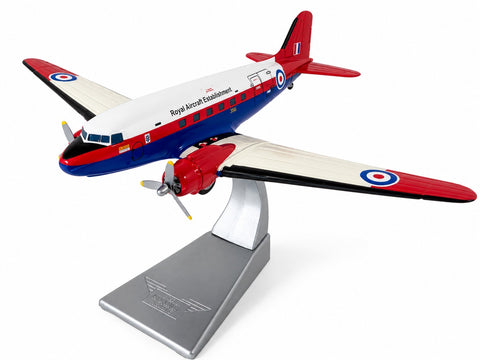 Douglas C-47 Dakota, 1:144 Scale. AA30005