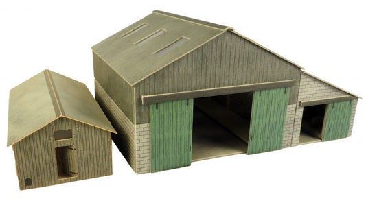 PO252 Manor farm buildings