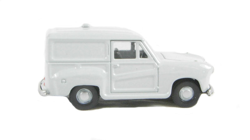 EM76657 - Austin A-30 Van
