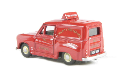 EM76662 - Austin A-30 Van 'County Fire Service' 1:76