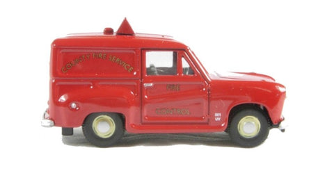 EM76662 - Austin A-30 Van 'County Fire Service' 1:76