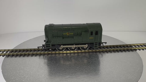 Lima L205108 Class 08 Diesel Shunter '3004' (OO)