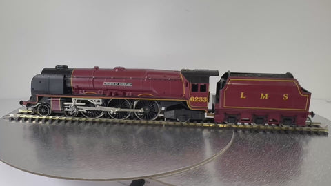 Hornby R066 'Duchess of Sutherland' LMS '6233' Steam Loco (OO)
