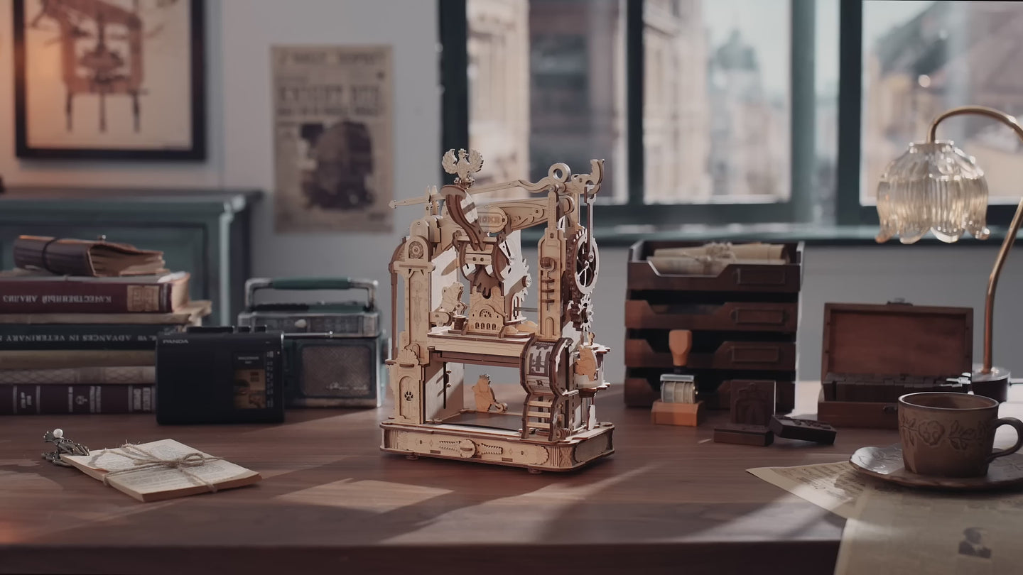 LK602 - Classic Printing Press