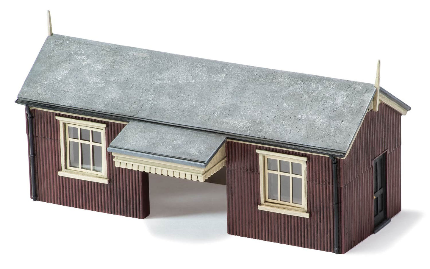 R9821 Wayside Halt Building