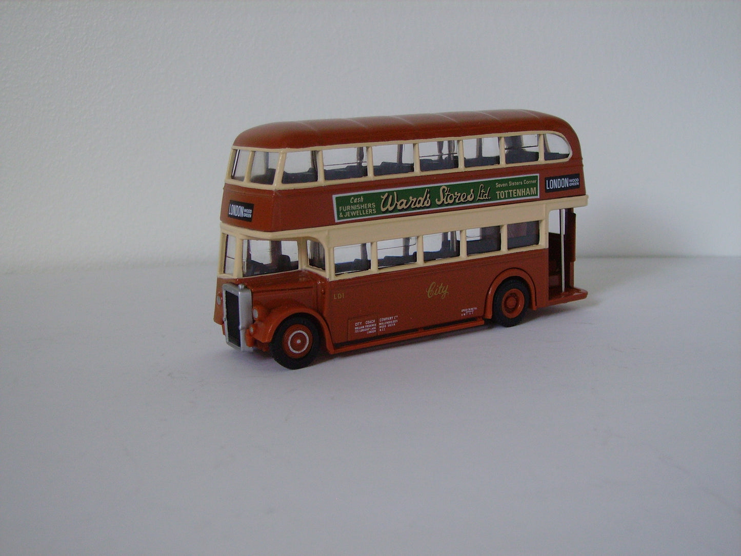 15904 Leyland PD1 Highbridge "City Comp. London"