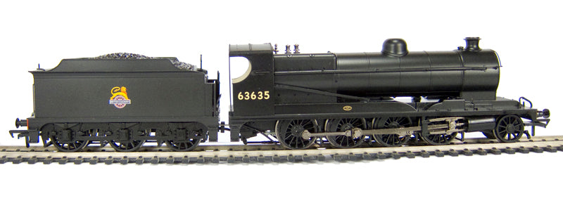 31-002 - Robinson 04 BR Black Early Emblem '63635'