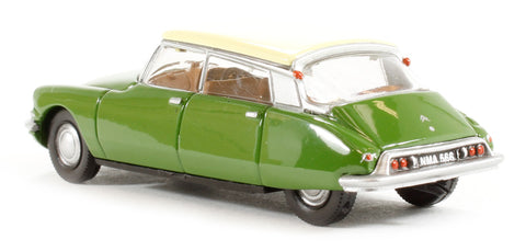 76CDS001 - Rouge Esterel Citroen DS19