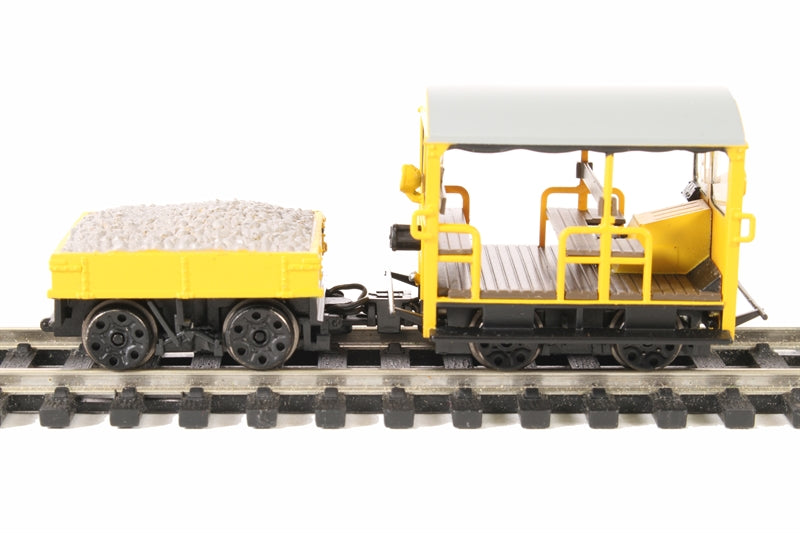 32-992 - Wickham Trolley Car BR Engineers 'Yellow'