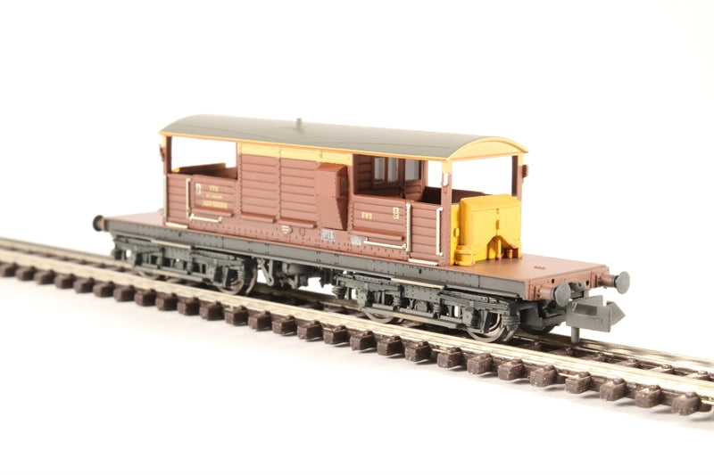 377-877 - Queen Mary Brake Van EWS, Weathered (N)