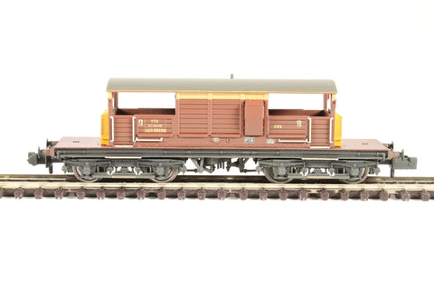 377-877 - Queen Mary Brake Van EWS, Weathered (N)