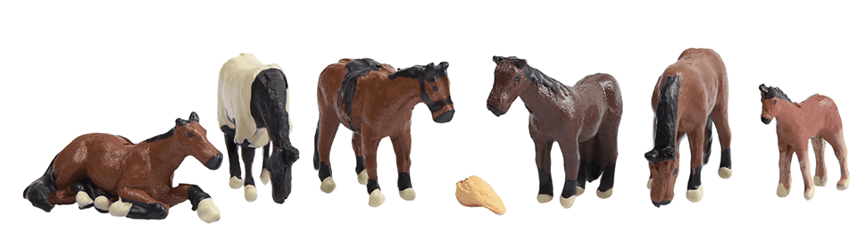 379-340 - Horses, 7pcs (N)