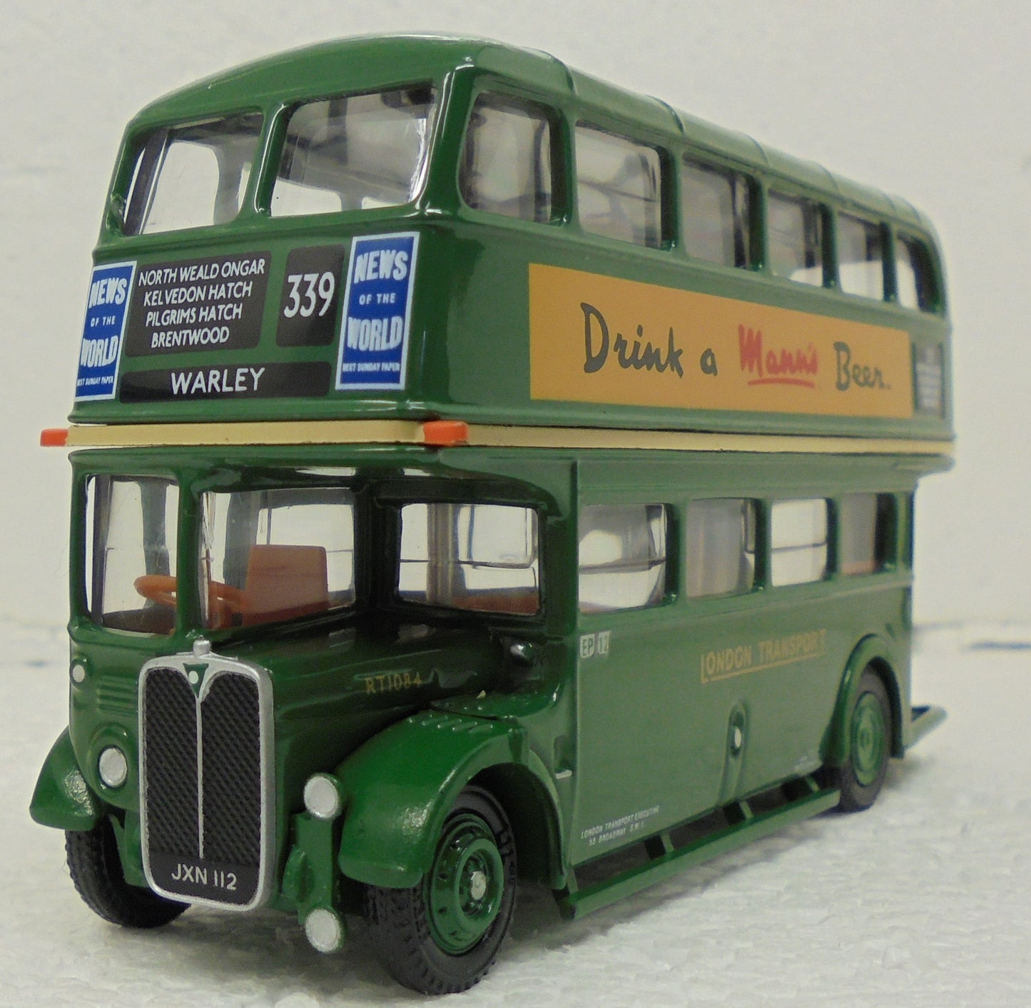 10130 Double Deck Bus R.T. "London Transport"