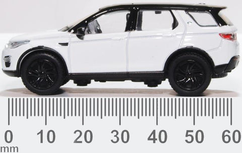 76LRDS003 - Land Rover Discovery Sport Fuji White