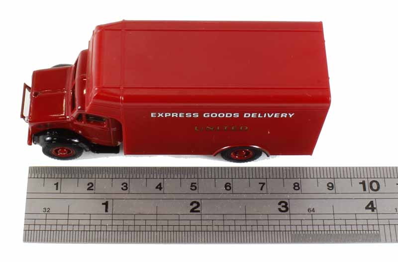 76BD003 - Bedford OW Luton 'Express Goods Delivery'