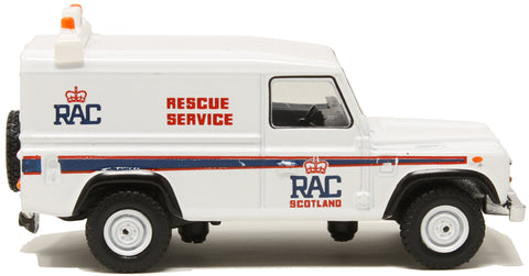 76DEF015 - Land Rover Defender LWB JCB