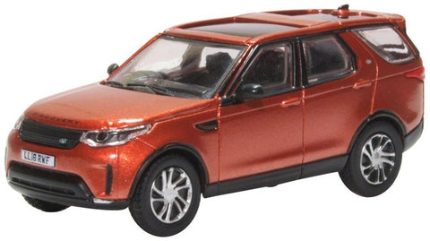76DIS5004 Land Rover Discovery 5 Namib Orange