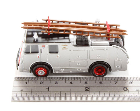 76F8001 - London Fire Brigade Dennis FB