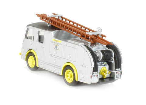 76F8006 - Dennis F8 West Sussex Fire Brigade