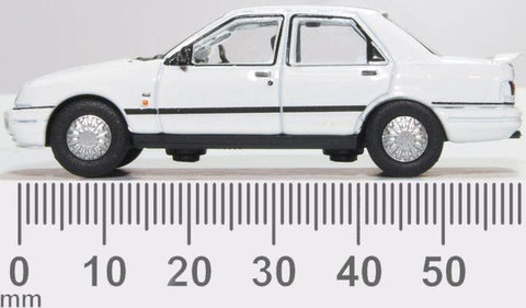 76FS005 Ford Sierra Sapphire Diamond White