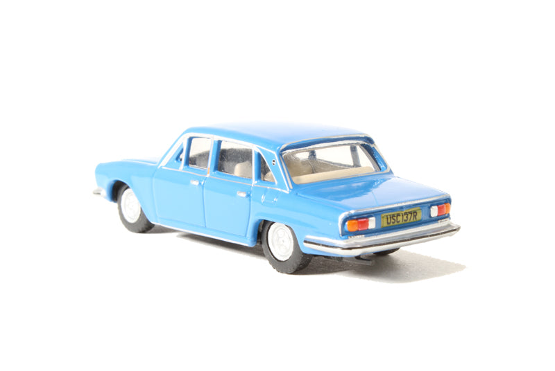 76TP004 - Triumph 2500 Tahiti Blue