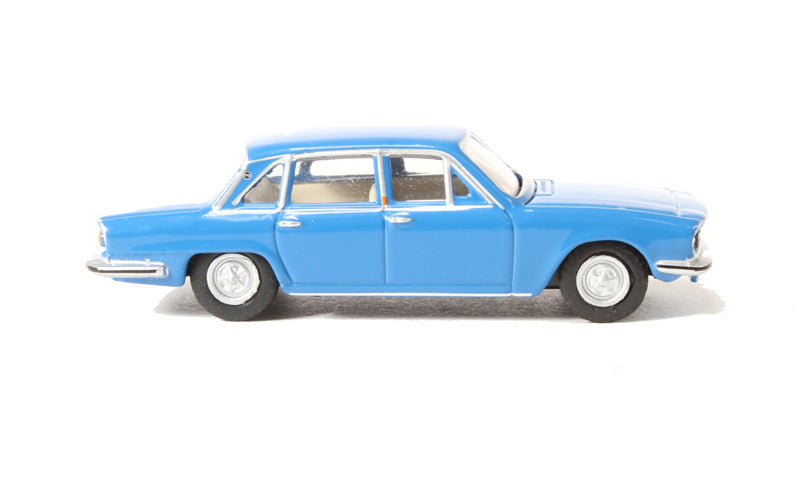 76TP004 - Triumph 2500 Tahiti Blue